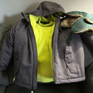 Boys 2 piece Winter Coat and Hat